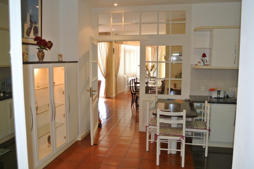 Navio Azul Apartment فونشال الغرفة الصورة