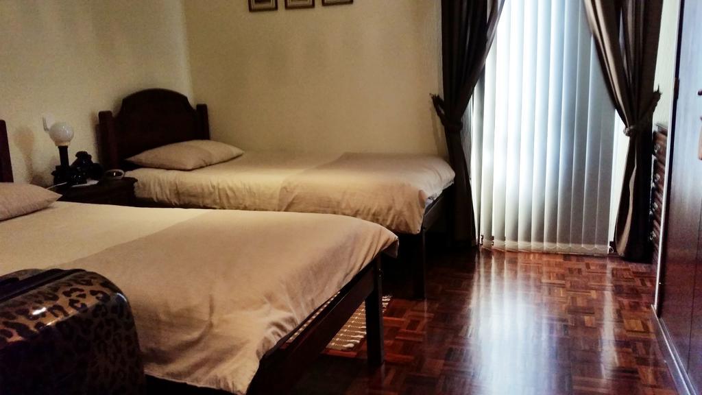 Navio Azul Apartment فونشال الغرفة الصورة